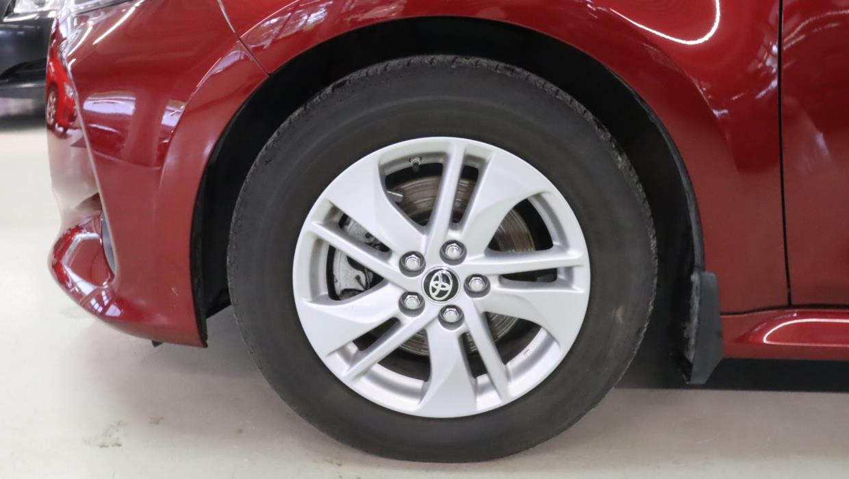 TOYOTA Yaris 2021