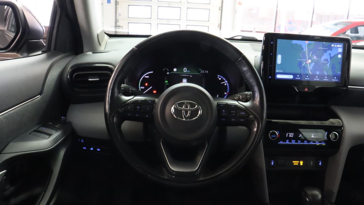 TOYOTA Yaris Cross 2022