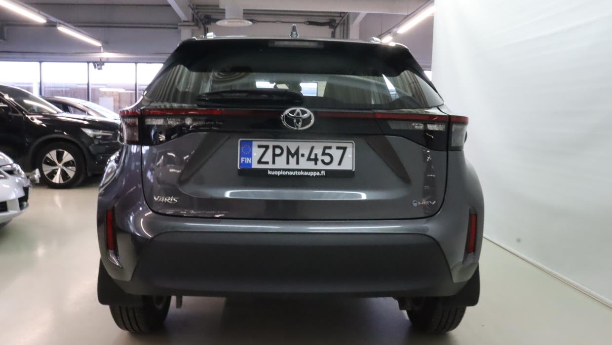 TOYOTA Yaris Cross 2025
