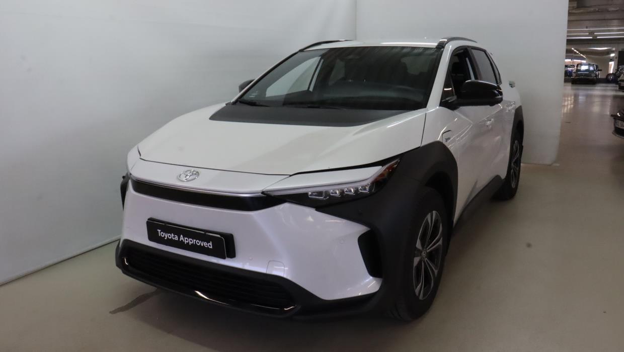 TOYOTA bZ4X 2025