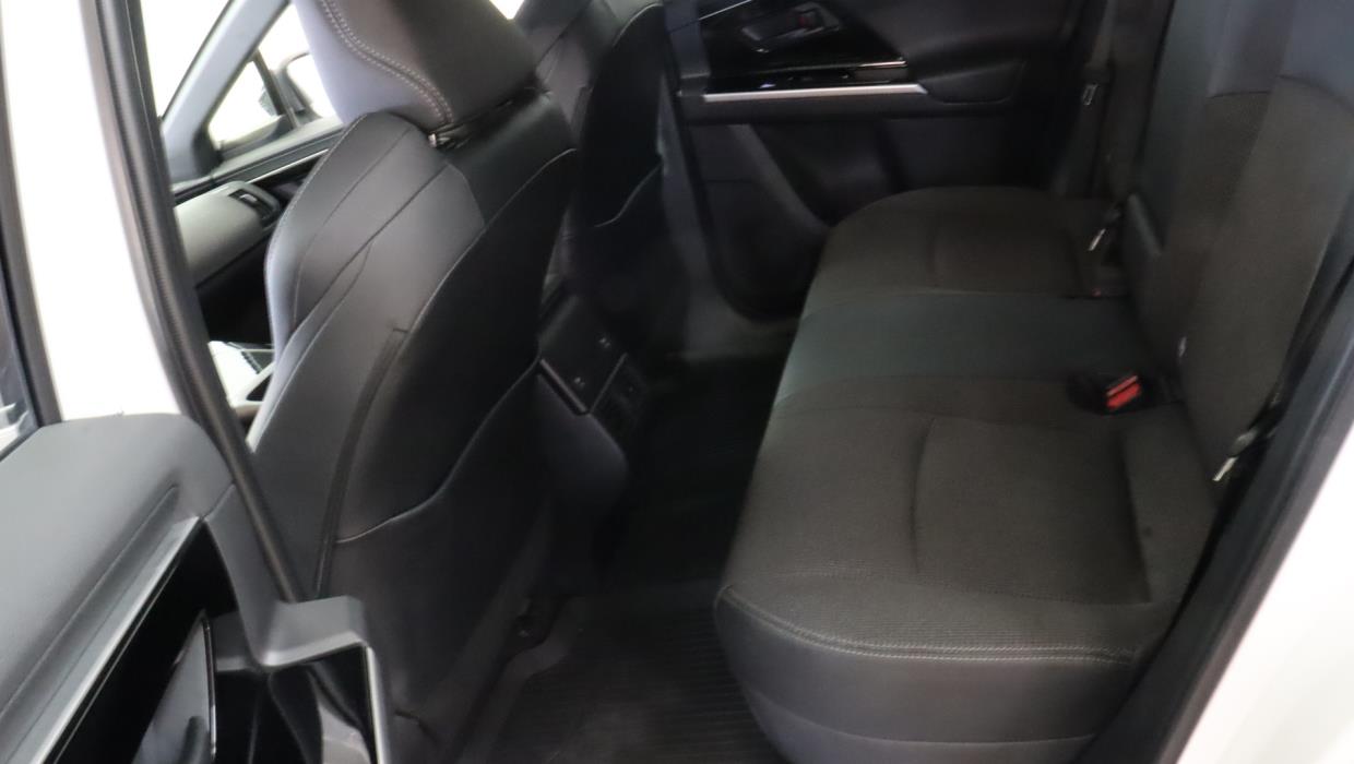 TOYOTA bZ4X 2025