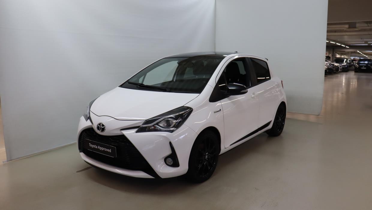 TOYOTA Yaris 2019