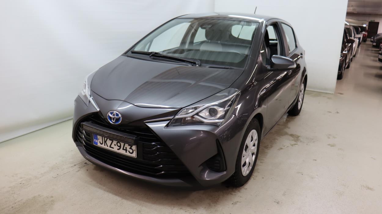 TOYOTA Yaris 2018