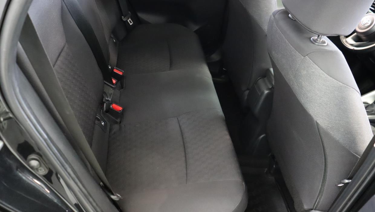 TOYOTA Yaris 2020