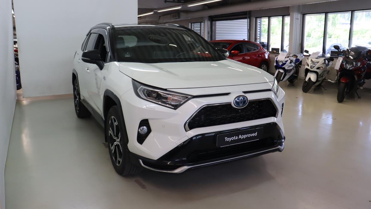 TOYOTA RAV4 Plug-in 2020