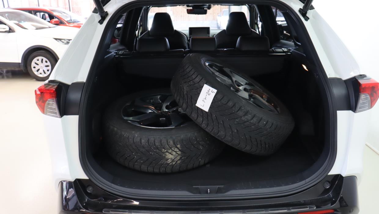 TOYOTA RAV4 Plug-in 2020