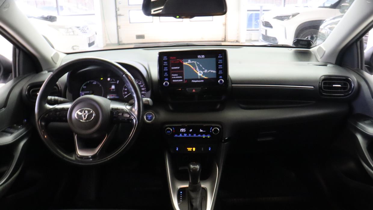 TOYOTA Yaris 2022