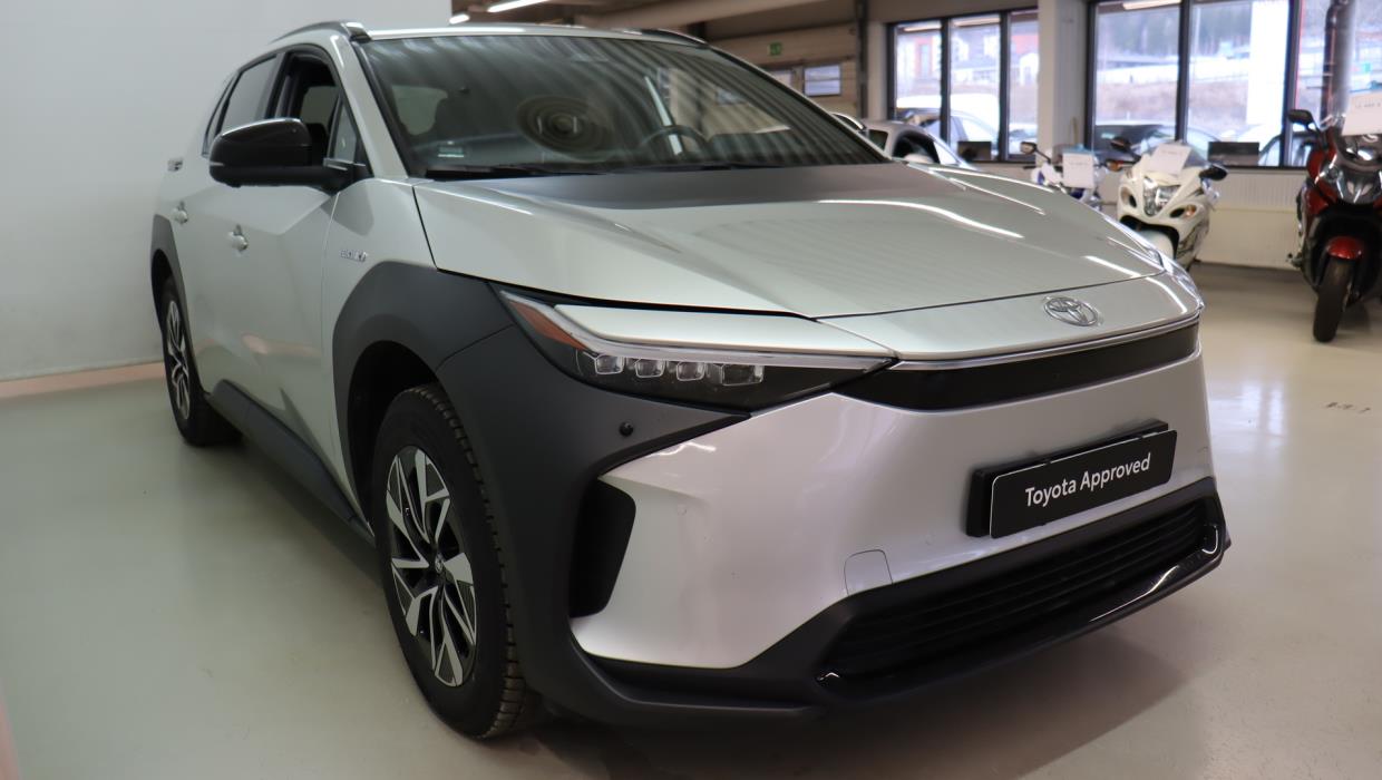 TOYOTA bZ4X 2022