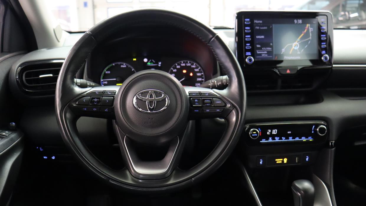 TOYOTA Yaris 2022