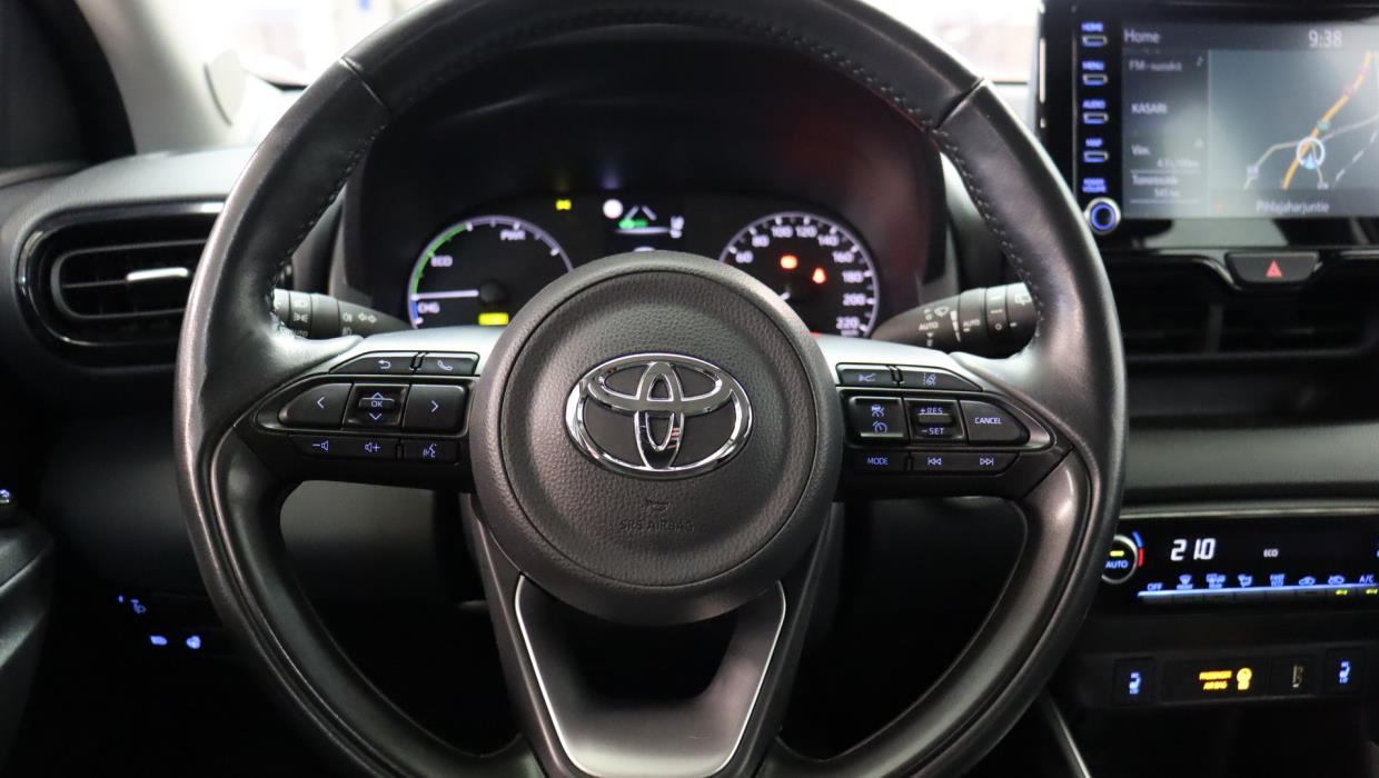 TOYOTA Yaris 2022