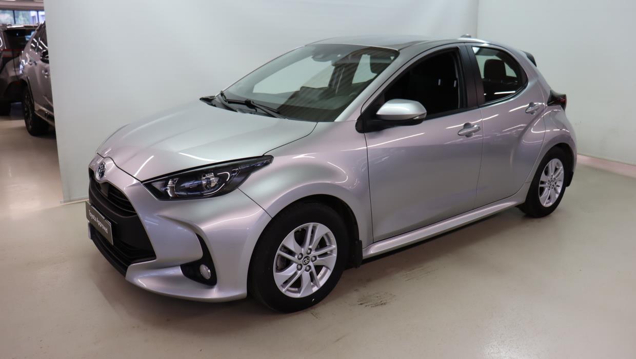 TOYOTA Yaris 2022