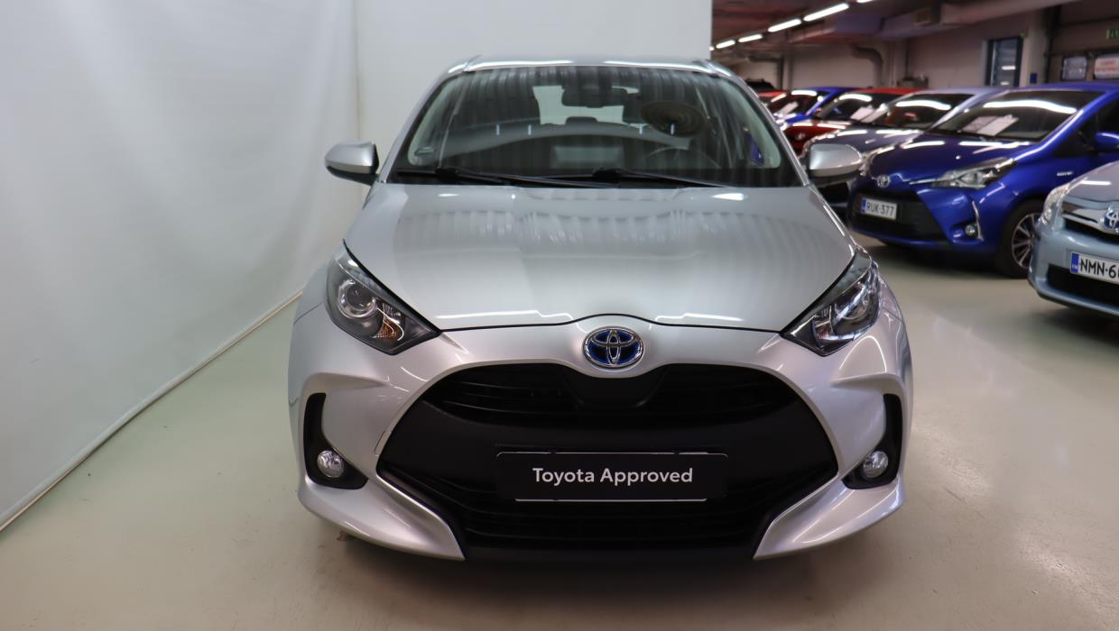 TOYOTA Yaris 2022