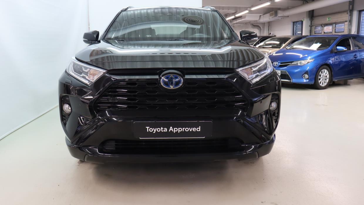 TOYOTA RAV4 2021