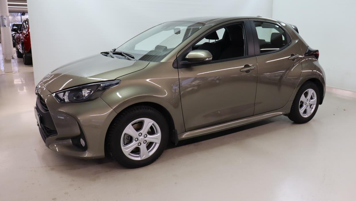 TOYOTA Yaris 2023