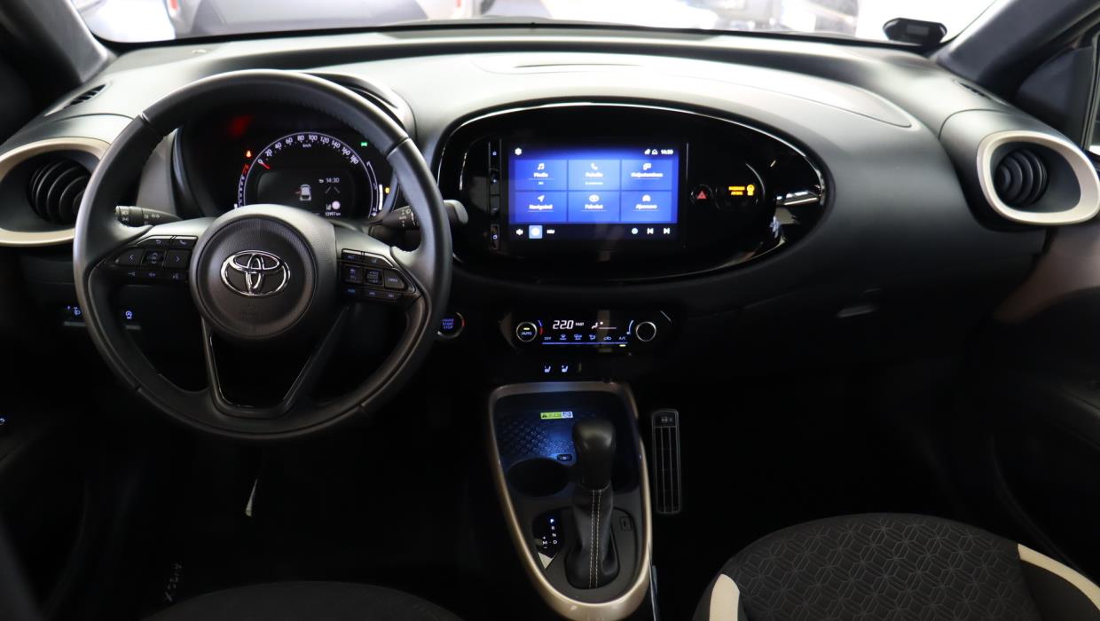 TOYOTA Aygo X 2022