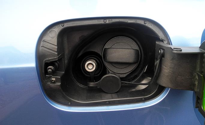 Kaasuauton tankki